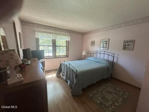 33 Maple Drive Queensbury NY 12804
