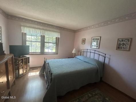 33 Maple Drive Queensbury NY 12804
