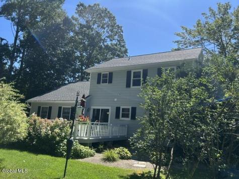 33 Maple Drive Queensbury NY 12804