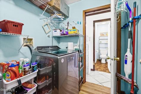 29 Omega Terrace Latham NY 12110