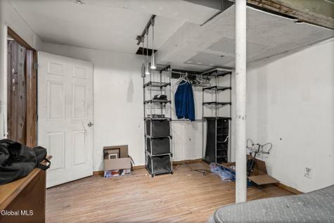 29 Omega Terrace Latham NY 12110