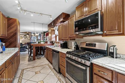 29 Omega Terrace Latham NY 12110