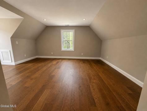 6 Middle Road Lake George NY 12845