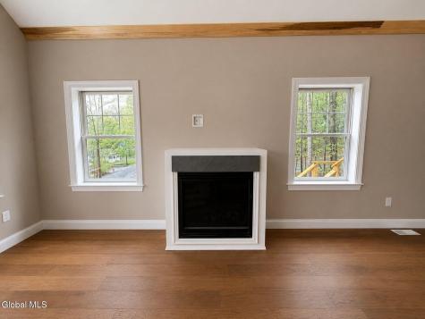 6 Middle Road Lake George NY 12845