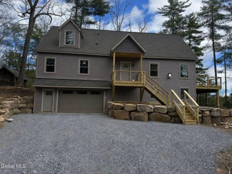6 Middle Road Lake George NY 12845