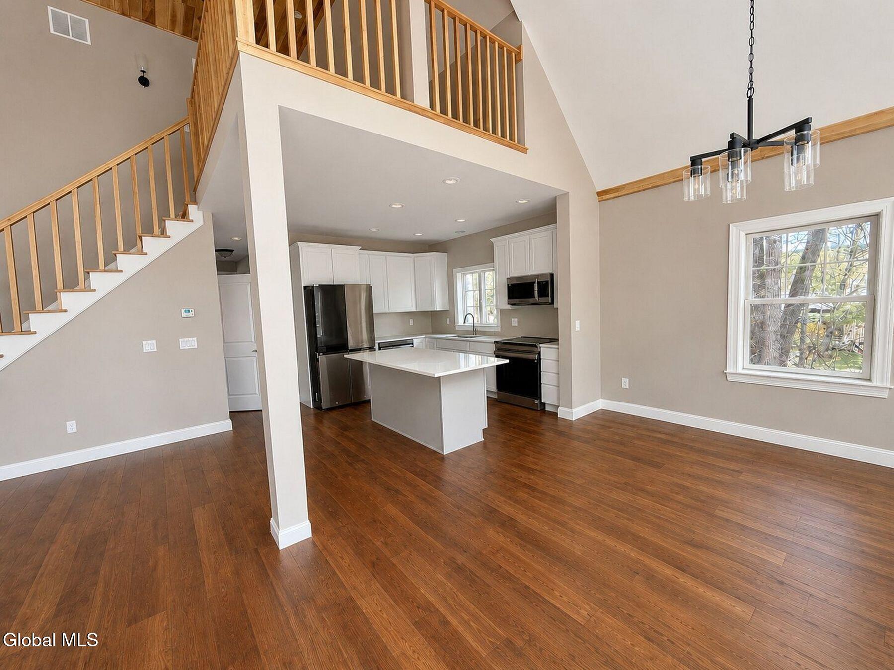 6 Middle Road Lake George NY 12845