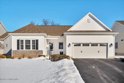 62 Somerset Drive Halfmoon NY 12118