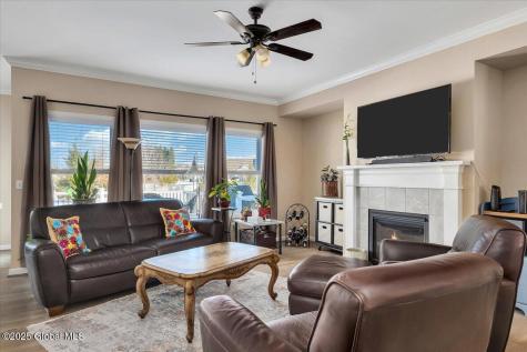 62 Somerset Drive Halfmoon NY 12118