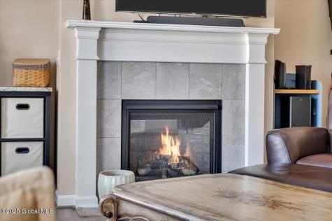 62 Somerset Drive Halfmoon NY 12118