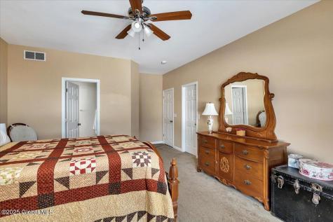 62 Somerset Drive Halfmoon NY 12118