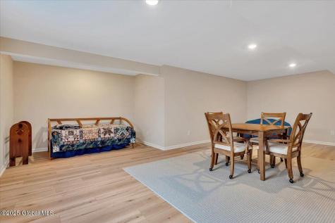 62 Somerset Drive Halfmoon NY 12118