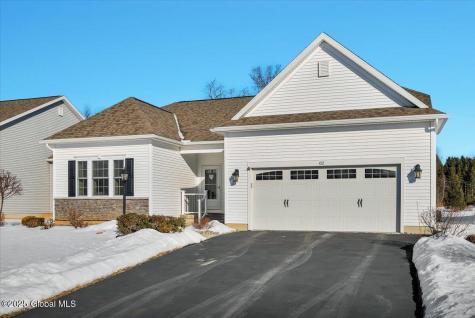 62 Somerset Drive Halfmoon NY 12118