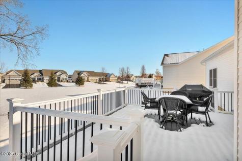 62 Somerset Drive Halfmoon NY 12118