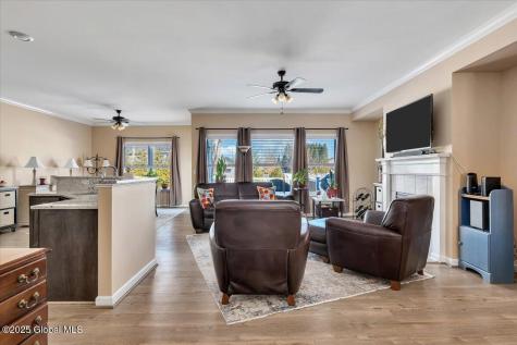 62 Somerset Drive Halfmoon NY 12118