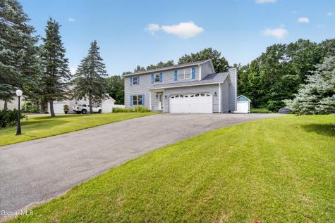 1120 Laural Lane Malta NY 12020