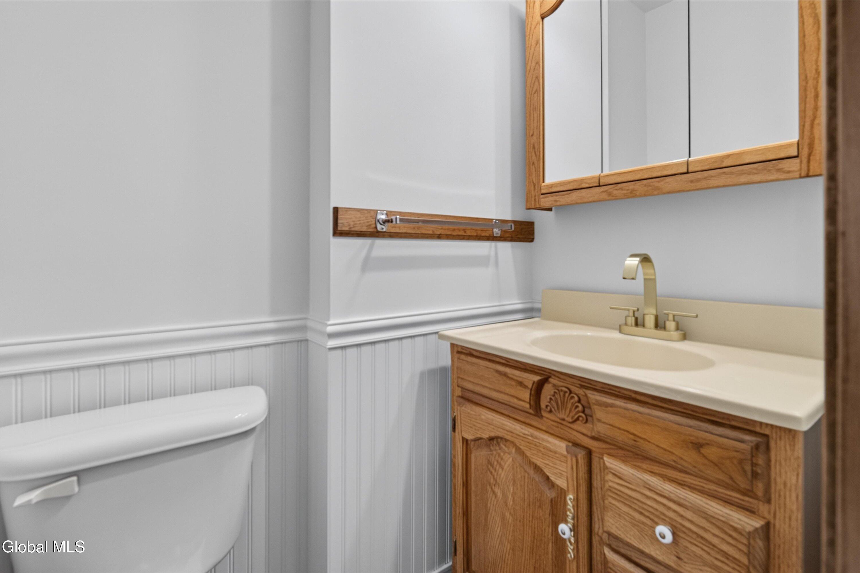 1120 Laural Lane Malta NY 12020