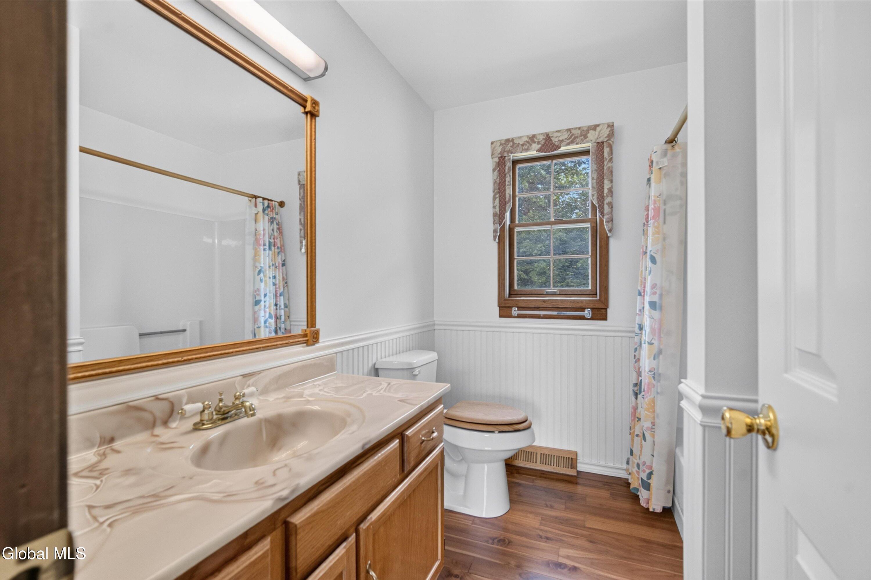 1120 Laural Lane Malta NY 12020
