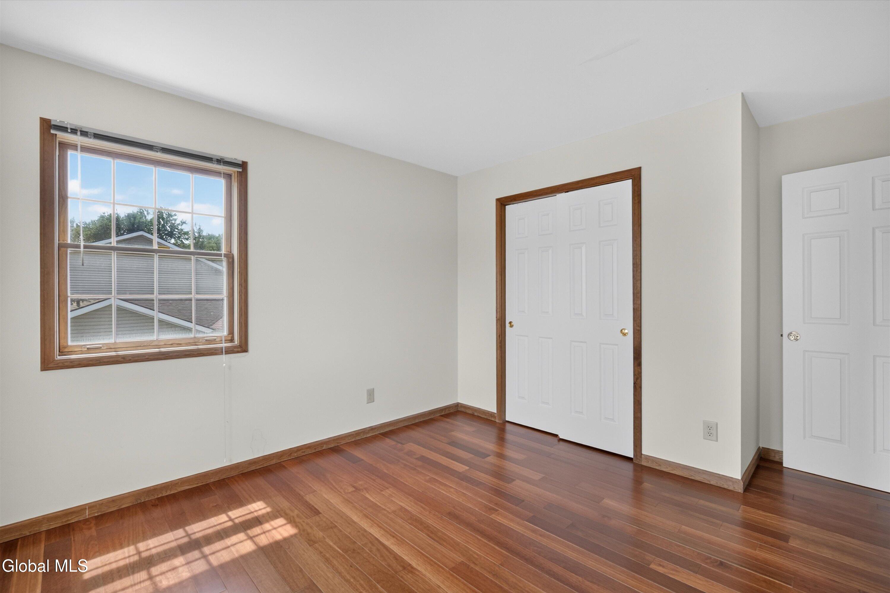 1120 Laural Lane Malta NY 12020