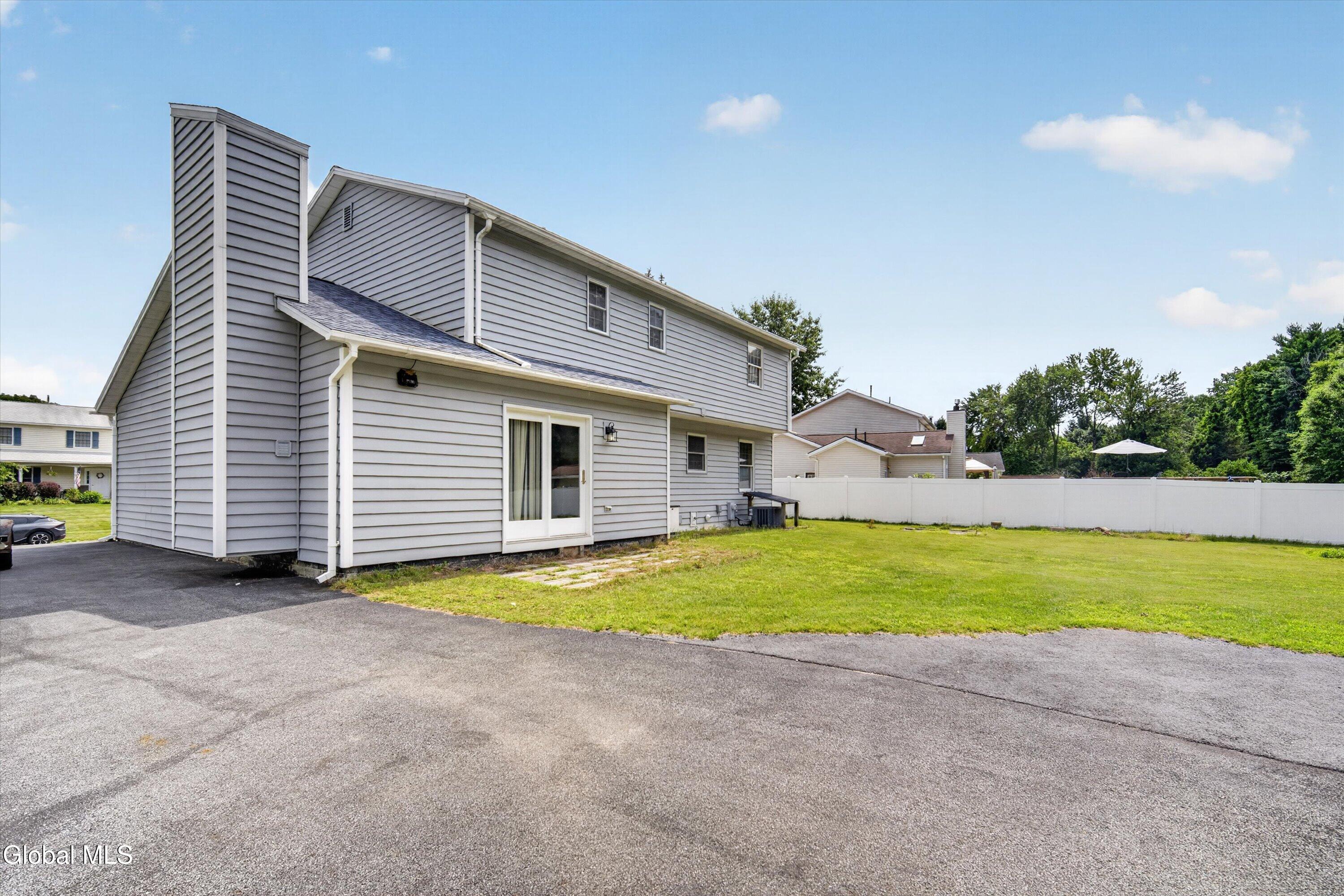 1120 Laural Lane Malta NY 12020