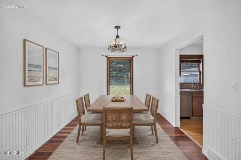 1120 Laural Lane Malta NY 12020