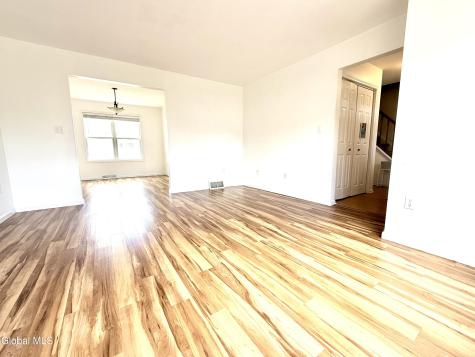 15 Callagan Drive Saratoga Springs NY 12866