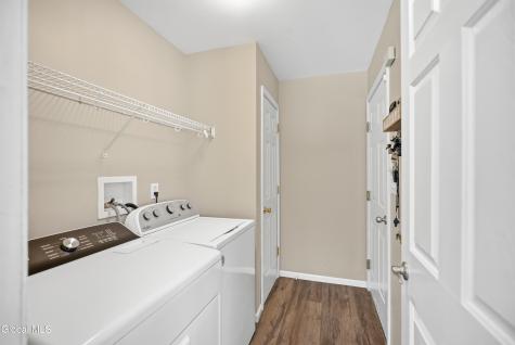 2 Winding Creek Way Cohoes NY 12047
