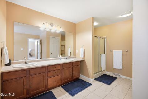 2 Winding Creek Way Cohoes NY 12047