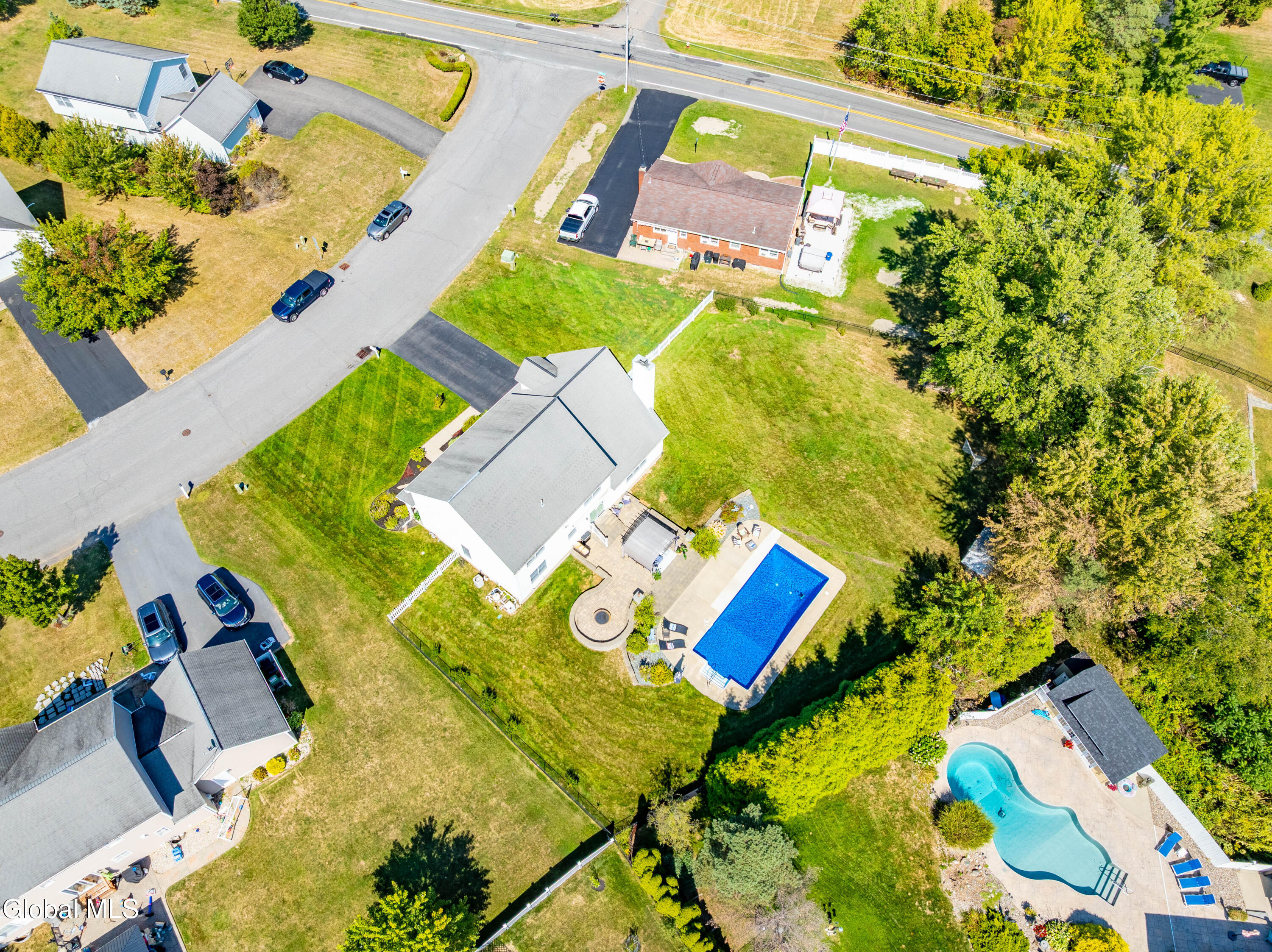2 Winding Creek Way Cohoes NY 12047