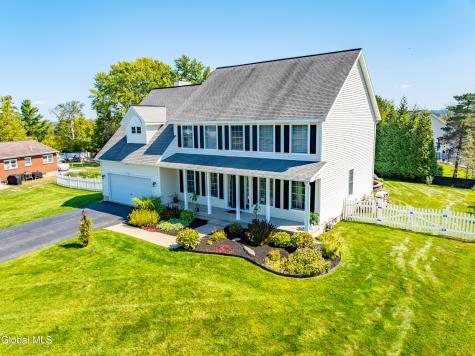2 Winding Creek Way Cohoes NY 12047