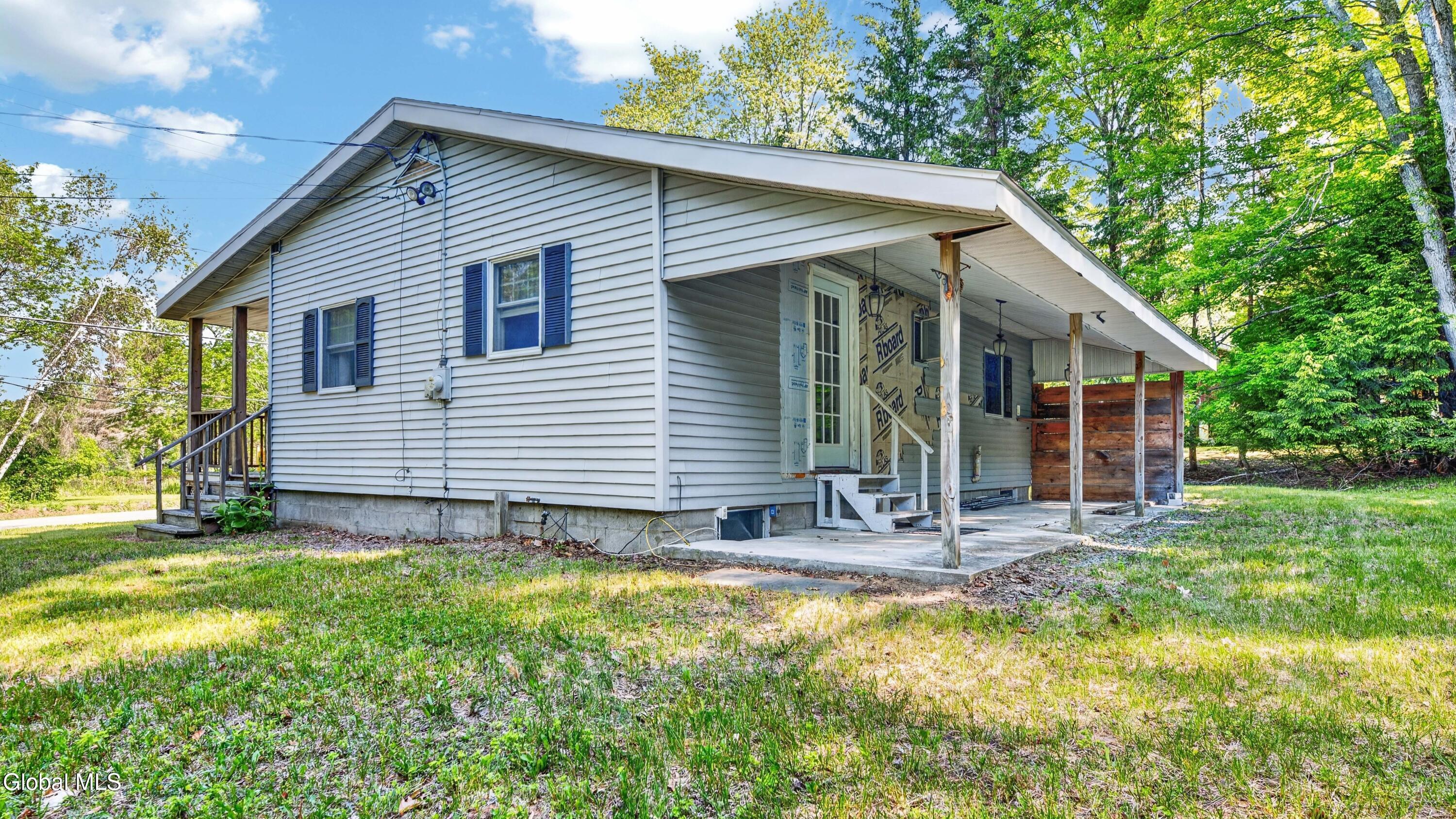 1166 County Road 110 Broadalbin NY 12025
