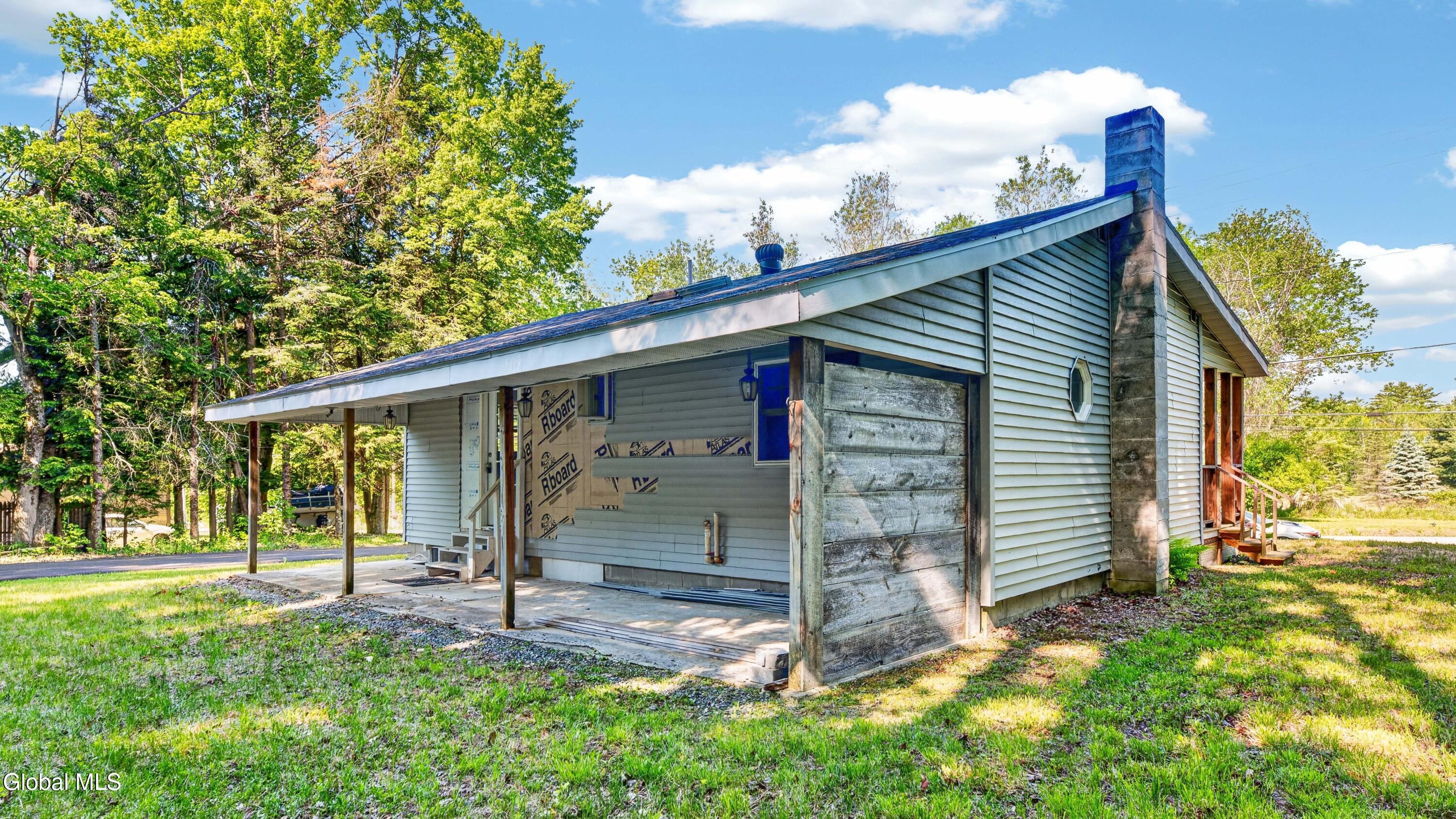 1166 County Road 110 Broadalbin NY 12025