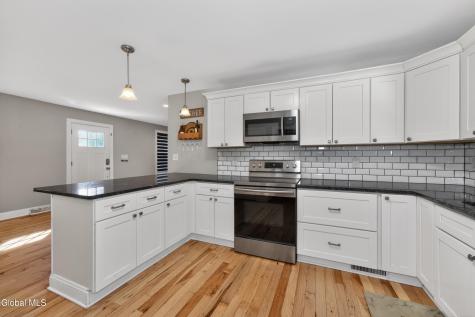 3174 E Lydius Street Schenectady NY 12303
