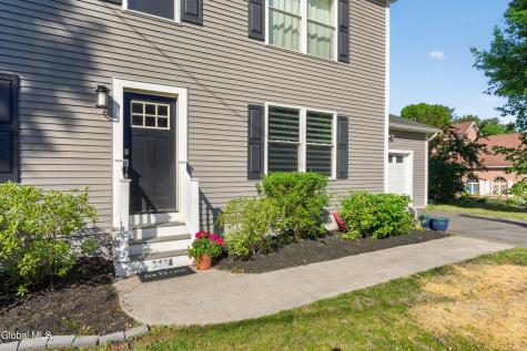 3174 E Lydius Street Schenectady NY 12303