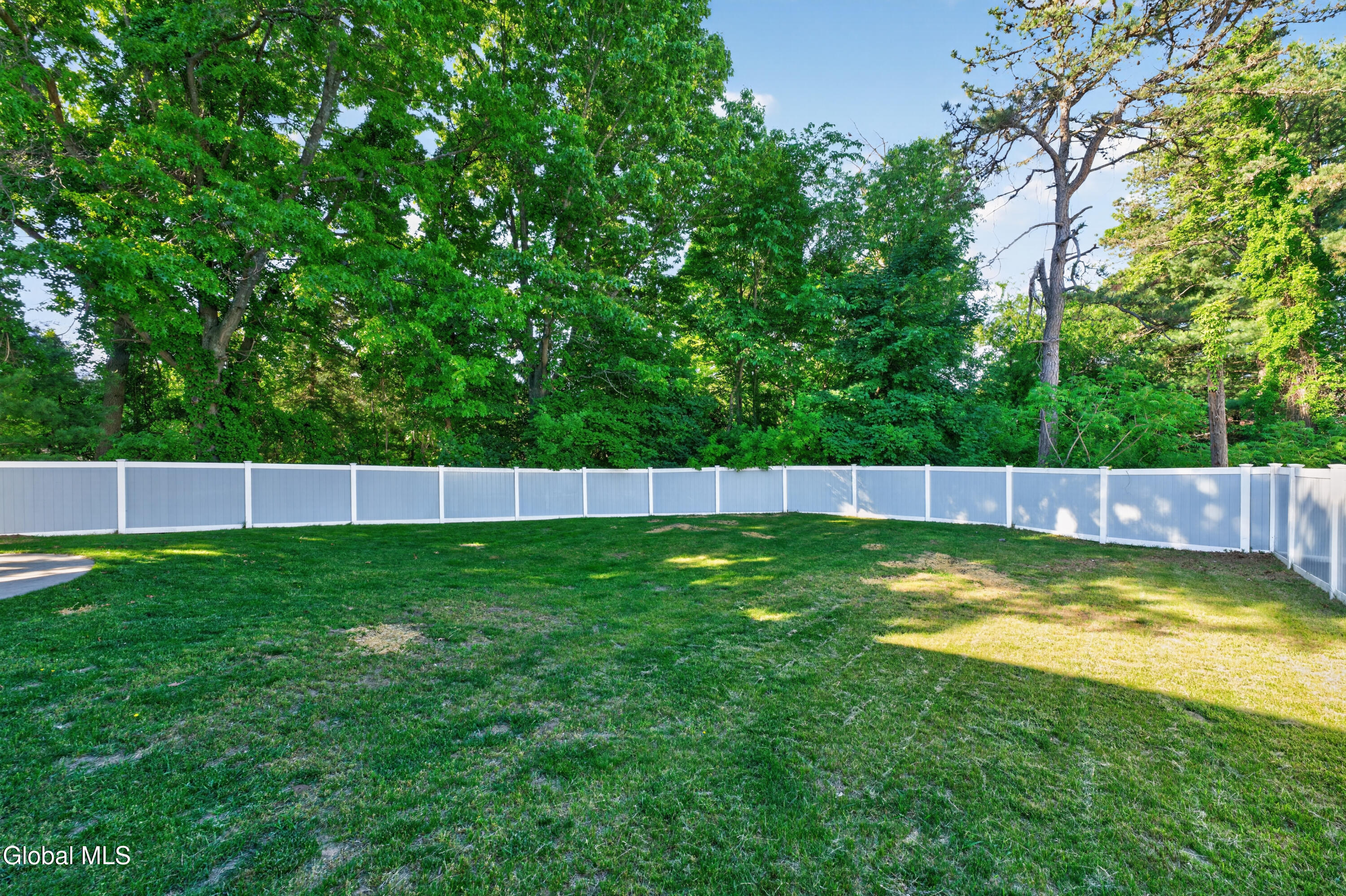 3174 E Lydius Street Schenectady NY 12303