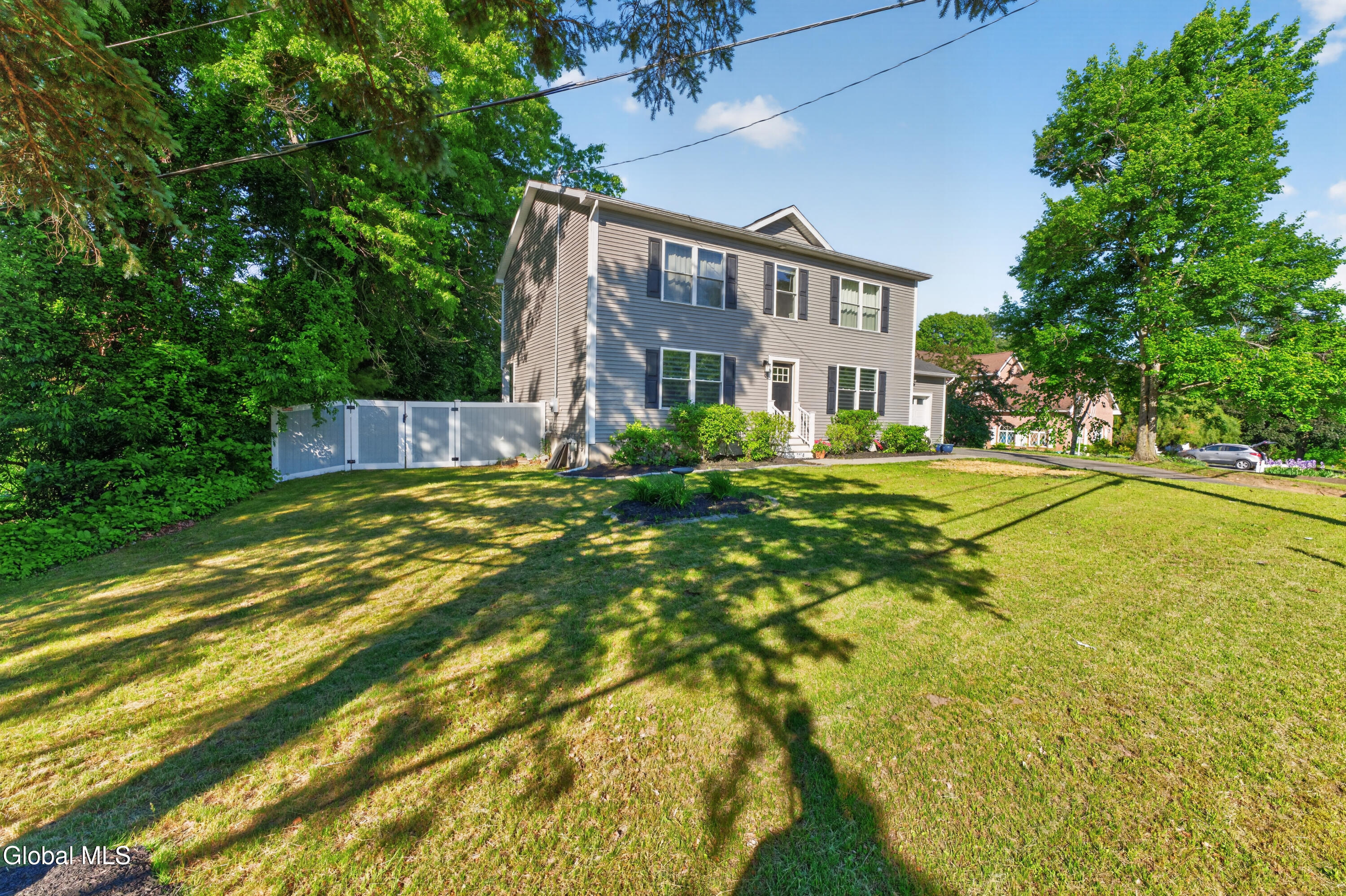 3174 E Lydius Street Schenectady NY 12303