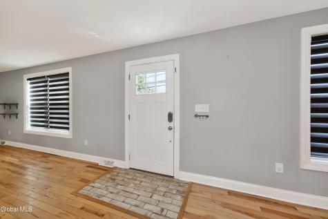 3174 E Lydius Street Schenectady NY 12303