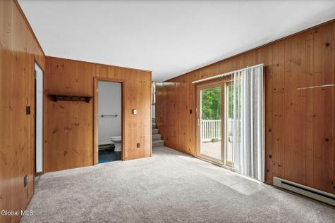 756 Hampshire Seat Niskayuna NY 12309