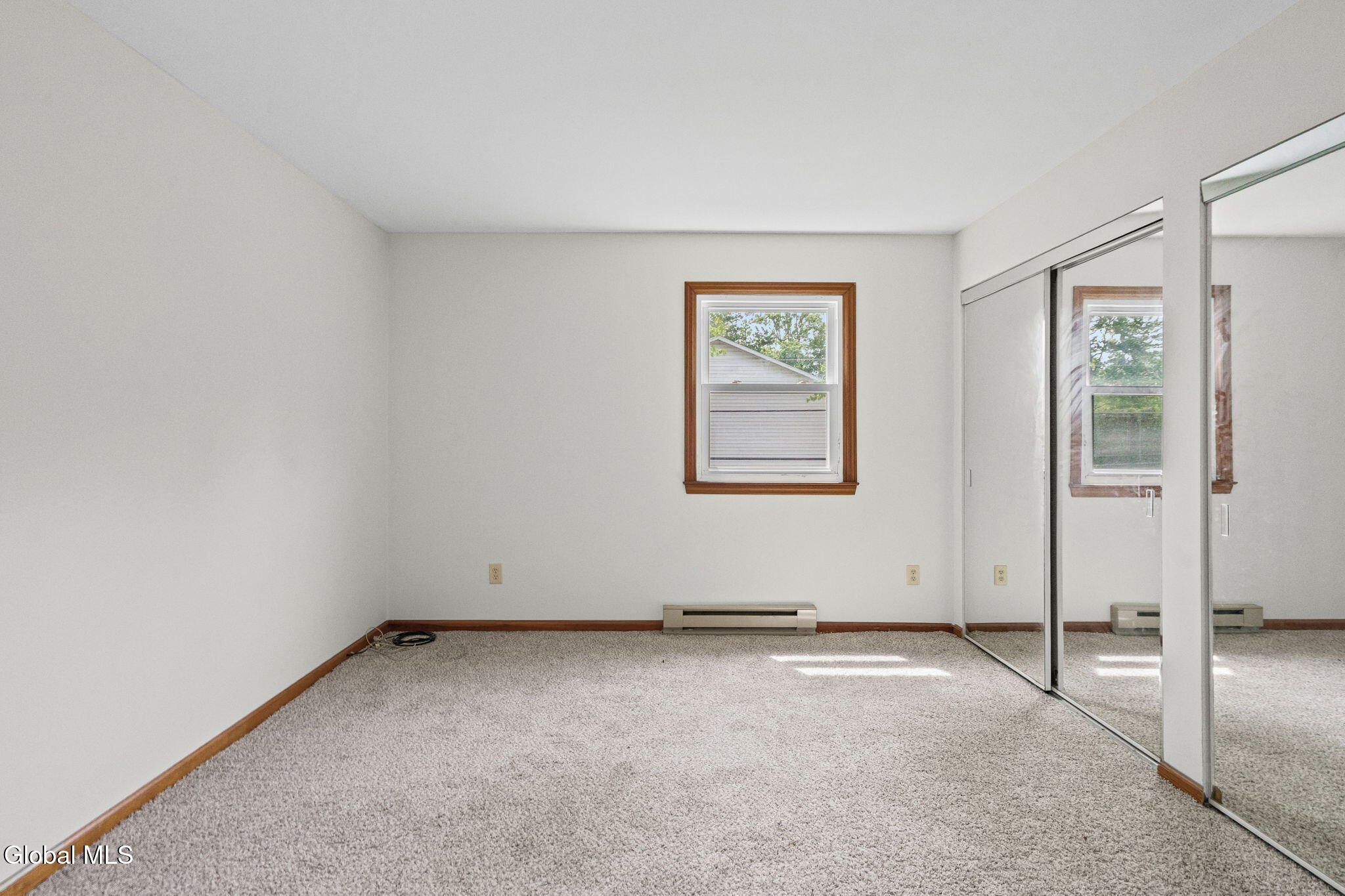 756 Hampshire Seat Niskayuna NY 12309