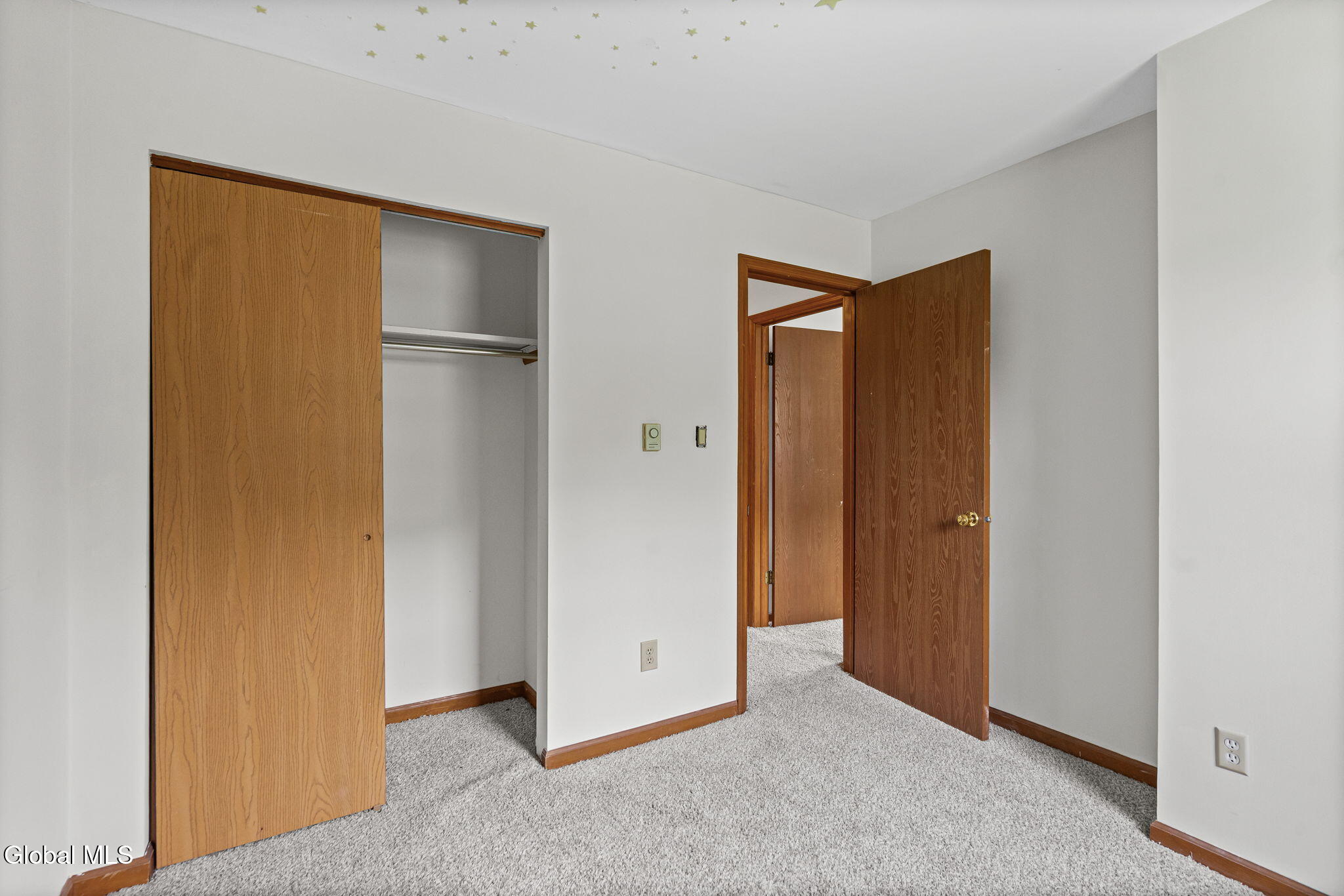 756 Hampshire Seat Niskayuna NY 12309