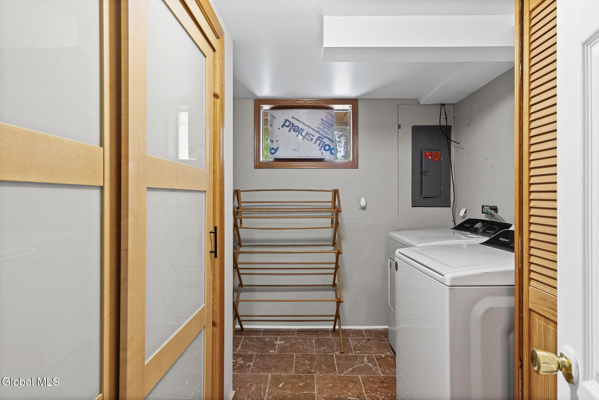 756 Hampshire Seat Niskayuna NY 12309