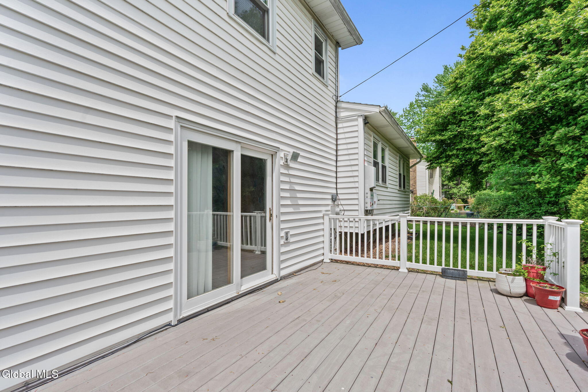 756 Hampshire Seat Niskayuna NY 12309