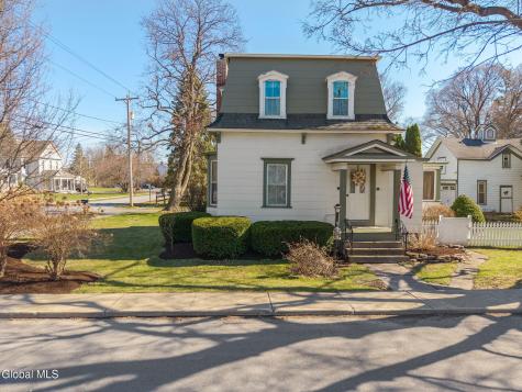 118 Shannon Avenue Schoharie NY 12157