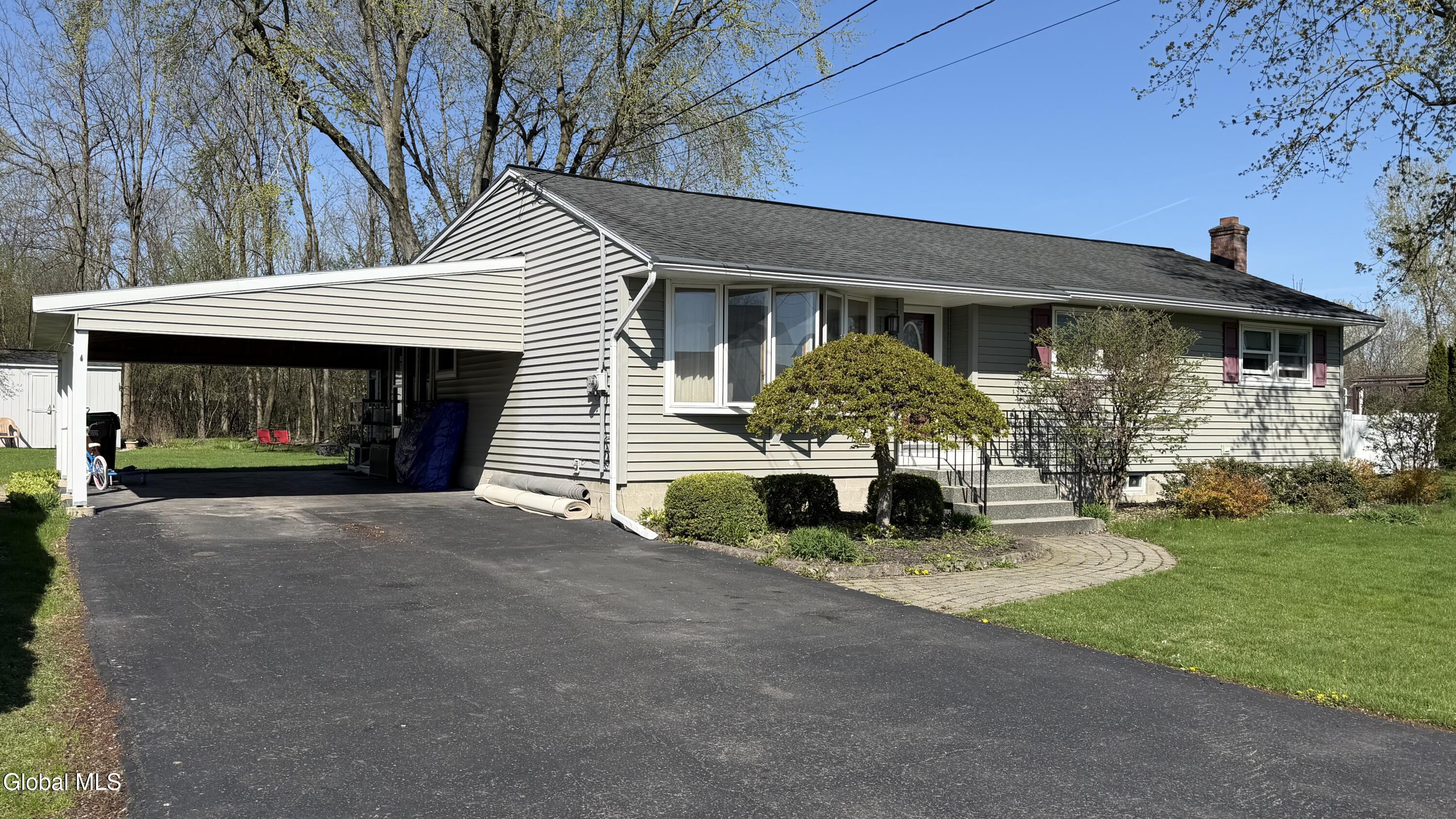 23 Mcconnell Avenue Ravena NY 12143