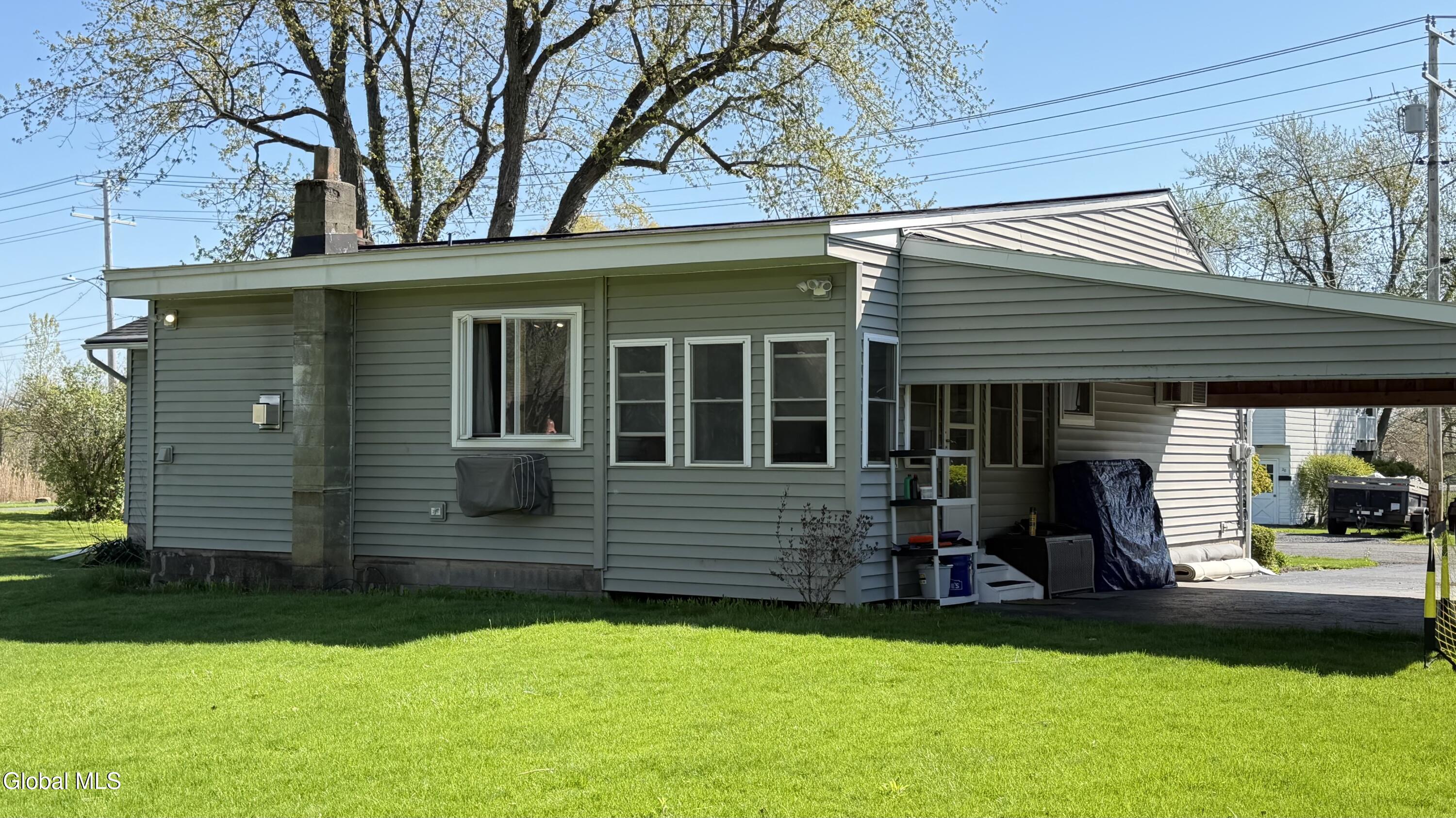23 Mcconnell Avenue Ravena NY 12143
