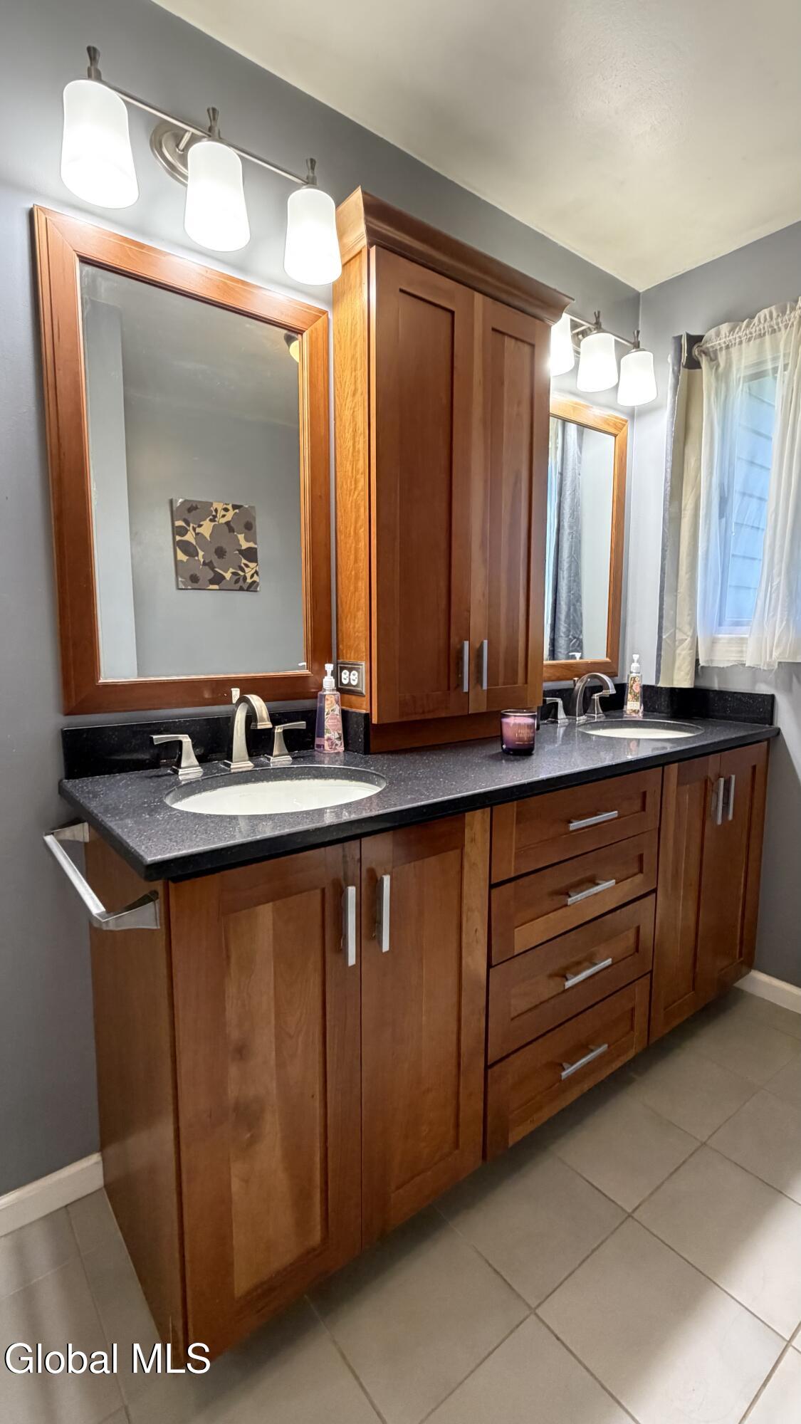 23 Mcconnell Avenue Ravena NY 12143