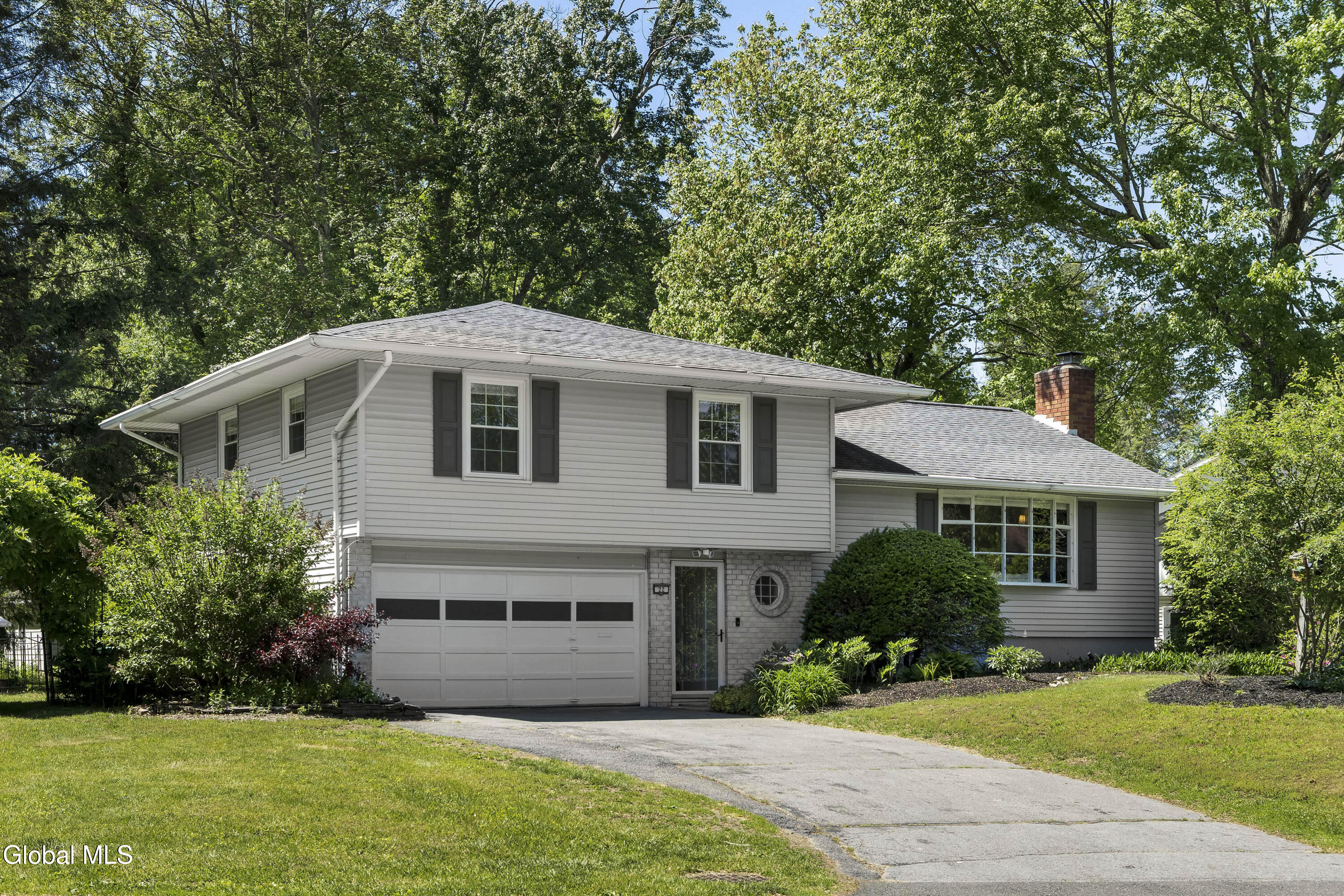 22 Shetland Drive Delmar NY 12054