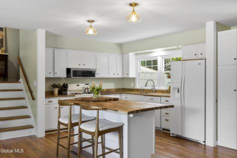 22 Shetland Drive Delmar NY 12054