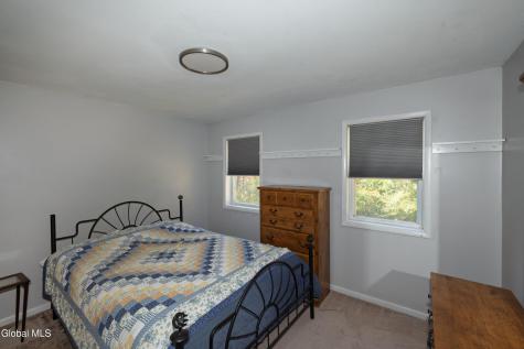 829 Middle Street Niskayuna NY 12309