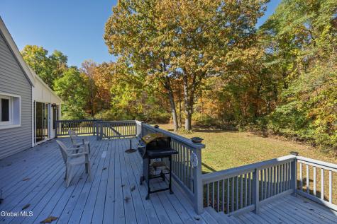 829 Middle Street Niskayuna NY 12309