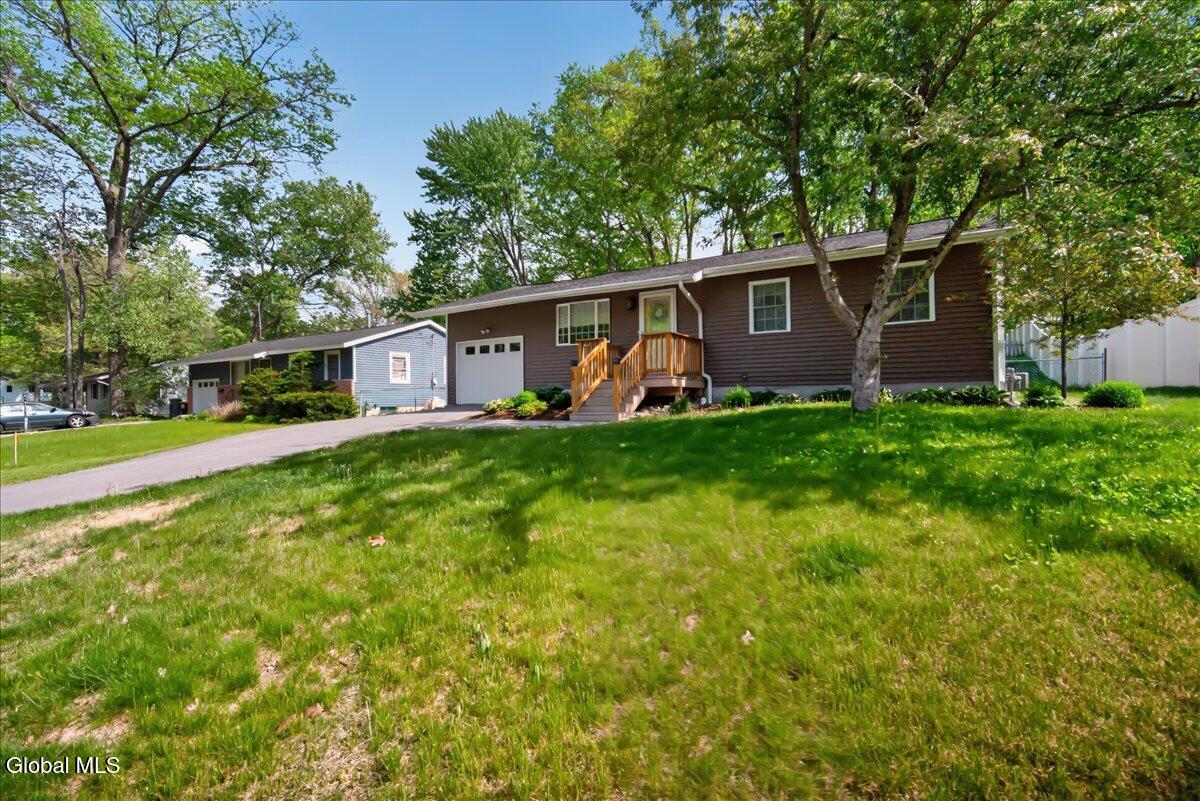 65 Curt Boulevard Saratoga Springs NY 12866